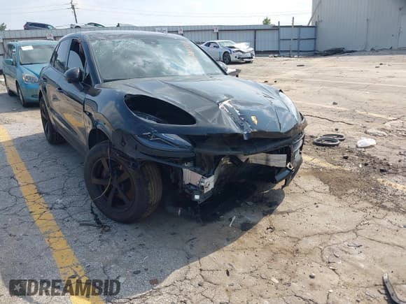 ✅ 2021 Porsche Macan • VIN: WP1AA2A50MLB12551 • Лот: 42403309. Опубликован ранее на IAAI с пробегом 44 697 миль. Бесплатный доступ к архиву аукционных продаж из США и подробный отчёт об истории автомобиля на DreamBid. Изображение 1.