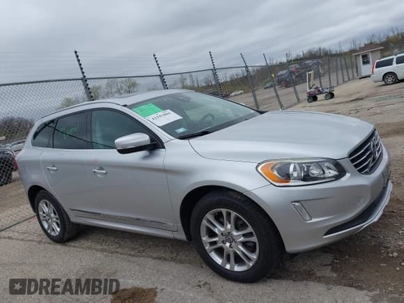 ✅ 2015 Volvo XC60 T5 Drive-E Premier • VIN: YV440MDB9F2613538 • Lot: 42183886. Listed on IAAI with 115,768 mi. Free auction sales archive from the USA and detailed vehicle history report at DreamBid. Image 13.