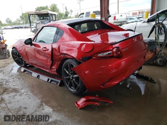 ✅ 2017 Mazda MX-5 Miata Club • VIN: JM1NDAL77H0107101 • Lot: 56511453. Wystawiony na Copart z przebiegiem 11 696 mil. Bezpłatny archiwum sprzedaży aukcyjnych z USA i szczegółowy raport historii pojazdu na DreamBid. Zdjęcie 2.