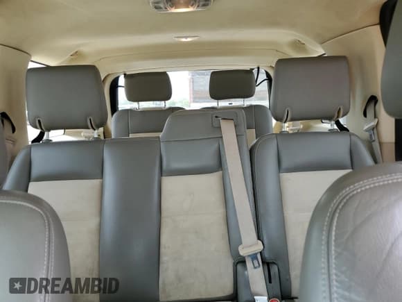 ✅ 2006 Ford Explorer Eddie Bauer • VIN: 1FMEU74EX6UA24764 • Lot: 55157275. Wystawiony na Copart z przebiegiem 162 220 mil. Bezpłatny archiwum sprzedaży aukcyjnych z USA i szczegółowy raport historii pojazdu na DreamBid. Zdjęcie 10.