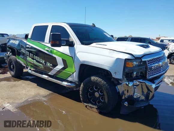 ✅ 2019 Chevrolet Silverado 2500HD LT • VIN: 1GC1KSEY0KF204158 • Lot: 43463207. Listed on IAAI with 131,658 mi. Free auction sales archive from the USA and detailed vehicle history report at DreamBid. Image 1.