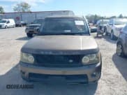 ✅ 2010 Land Rover Range Rover Sport SC • VIN: SALSH2E49AA230665 • Lot: 43359212. Wystawiony na IAAI z przebiegiem 177 496 mil. Bezpłatny archiwum sprzedaży aukcyjnych z USA i szczegółowy raport historii pojazdu na DreamBid. Zdjęcie 6.