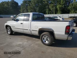 ✅ 2001 Dodge 1500 • VIN: 1B7HC13Y51J514620 • Лот: 70005824. Опубликован ранее на Copart с пробегом 138 880 миль. Бесплатный доступ к архиву аукционных продаж из США и подробный отчёт об истории автомобиля на DreamBid. Изображение 2.