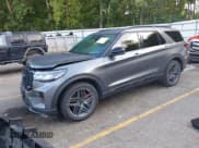 ✅ 2025 Ford Explorer ST • VIN: 1FMWK8GCXSGA64927 • Lot: 43039939. Listed on IAAI with 15,683 mi. Free auction sales archive from the USA and detailed vehicle history report at DreamBid. Image 2.