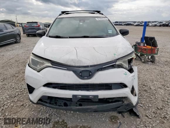 ✅ 2017 Toyota RAV4 LE • VIN: JTMZFREV2HJ122525 • Lot: 91898375. Wystawiony na Copart z przebiegiem 108 783 mil. Bezpłatny archiwum sprzedaży aukcyjnych z USA i szczegółowy raport historii pojazdu na DreamBid. Zdjęcie 5.