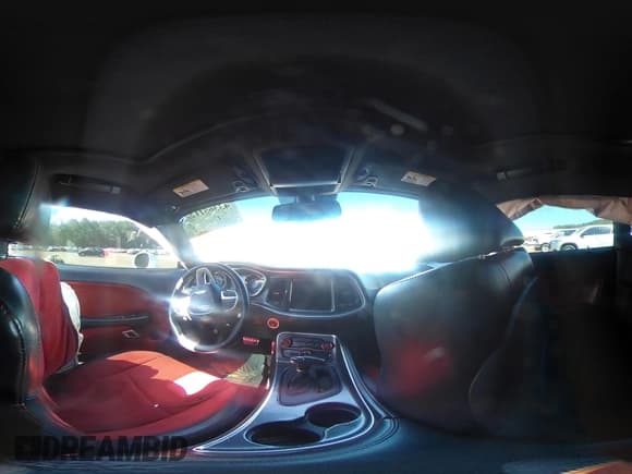 ✅ 2015 Dodge Challenger R/T Plus • VIN: 2C3CDZBT9FH775659 • Лот: 43365112. Опубликован ранее на IAAI с пробегом 154 355 миль. Бесплатный доступ к архиву аукционных продаж из США и подробный отчёт об истории автомобиля на DreamBid. Изображение 18.