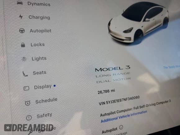 ✅ 2022 Tesla Model 3 Long Range • VIN: 5YJ3E1EB7NF340060 • Lot: 93306945. Wystawiony na Copart z przebiegiem 26 786 mil. Bezpłatny archiwum sprzedaży aukcyjnych z USA i szczegółowy raport historii pojazdu na DreamBid. Zdjęcie 9.
