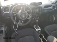 ✅ 2017 Jeep Renegade Sport • VIN: ZACCJBAB5HPG00721 • Lot: 70913294. Listed on Copart with 146,136 mi. Free auction sales archive from the USA and detailed vehicle history report at DreamBid. Image 8.