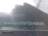 ✅ 2023 Jeep Wagoneer Series III • VIN: 1C4SJSDP5PS540838 • Лот: 42759405. Опубликован ранее на IAAI с пробегом 72 439 миль. Бесплатный доступ к архиву аукционных продаж из США и подробный отчёт об истории автомобиля на DreamBid. Изображение 9.