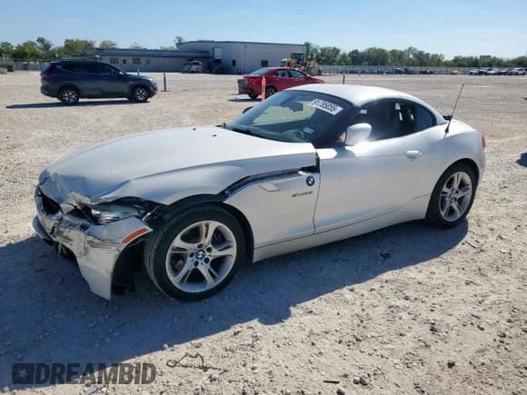 ✅ 2012 BMW Z4 sDrive35i • VIN: WBALM7C56CE385084 • Lot: 91785055. Wystawiony na Copart z przebiegiem 97 246 mil. Bezpłatny archiwum sprzedaży aukcyjnych z USA i szczegółowy raport historii pojazdu na DreamBid. Zdjęcie 1.