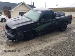 2003 Chevrolet Silverado 1500 LS z VIN 1GCEK14T73Z202568, wystawiony jako Copart lot #84091234 z przebiegiem Nie podano mil oraz Szkoda całkowita • Salvage title. Historia ofert i sprzedaży dostępna na DreamBid. Obrazek 1.