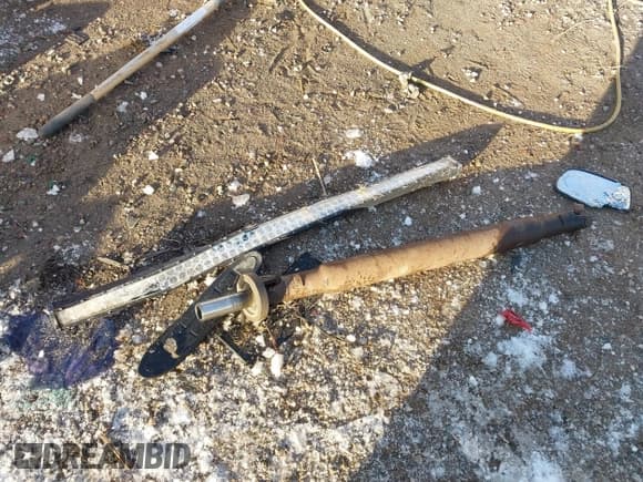 ✅ 2003 Chevrolet Tahoe Z71 • VIN: 1GNEK13Z73R213180 • Лот: 40971793. Опубликован ранее на IAAI с пробегом 256 142 миль. Бесплатный доступ к архиву аукционных продаж из США и подробный отчёт об истории автомобиля на DreamBid. Изображение 11.