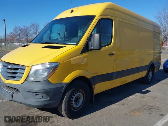 ✅ 2014 Freightliner Sprinter • VIN: WDYPE8DB8E5852475 • Лот: 41827512. Опубликован ранее на IAAI с пробегом 252 812 миль. Бесплатный доступ к архиву аукционных продаж из США и подробный отчёт об истории автомобиля на DreamBid. Изображение 19.