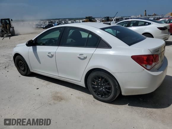 ✅ 2016 Chevrolet Cruze LS • VIN: 1G1PB5SG3G7221828 • Lot: 65468435. Listed on Copart with 142,469 mi. Free auction sales archive from the USA and detailed vehicle history report at DreamBid. Image 2.