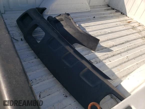 ✅ 2005 Chevrolet Silverado 1500 Work Truck • VIN: 1GCEC14V05Z141128 • Lot: 63836695. Listed on Copart with 181,453 mi. Free auction sales archive from the USA and detailed vehicle history report at DreamBid. Image 12.