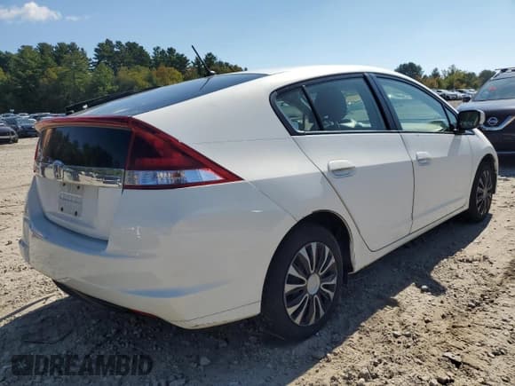 ✅ 2014 Honda Insight LX • VIN: JHMZE2H57ES000818 • Lot: 81487865. Wystawiony na Copart z przebiegiem 125 469 mil. Bezpłatny archiwum sprzedaży aukcyjnych z USA i szczegółowy raport historii pojazdu na DreamBid. Zdjęcie 3.
