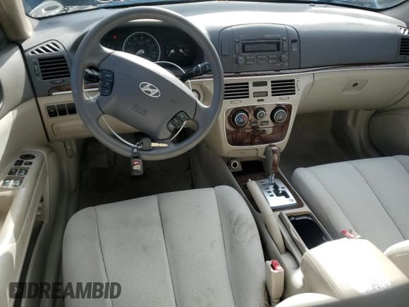 ✅ 2008 Hyundai Sonata GLS • VIN: 5NPET46C28H360066 • Лот: 74056414. Опубликован ранее на Copart с пробегом 193 462 миль. Бесплатный доступ к архиву аукционных продаж из США и подробный отчёт об истории автомобиля на DreamBid. Изображение 8.