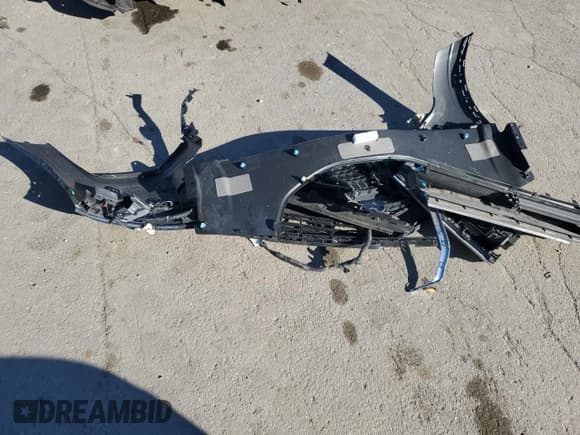 ✅ 2022 Polestar 2 • VIN: LPSED3KA3NL055543 • Лот: 89890125. Опубликован ранее на Copart с пробегом Не указан. Бесплатный доступ к архиву аукционных продаж из США и подробный отчёт об истории автомобиля на DreamBid. Изображение 12.