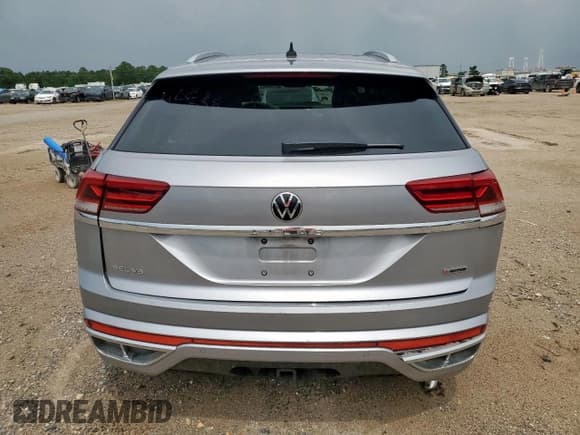 ✅ 2022 Volkswagen Atlas SEL R-Line • VIN: 1V2SE2CA2NC216804 • Lot: 62326415. Wystawiony na Copart z przebiegiem 63 888 mil. Bezpłatny archiwum sprzedaży aukcyjnych z USA i szczegółowy raport historii pojazdu na DreamBid. Zdjęcie 6.
