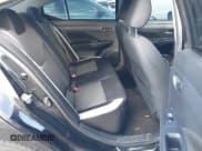 ✅ 2021 Nissan Versa SV • VIN: 3N1CN8EVXML813522 • Lot: 43657223. Wystawiony na IAAI z przebiegiem 99 298 mil. Bezpłatny archiwum sprzedaży aukcyjnych z USA i szczegółowy raport historii pojazdu na DreamBid. Zdjęcie 8.