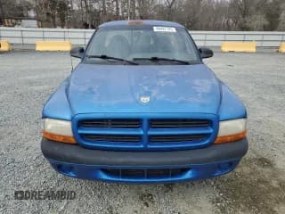 ✅ 1998 Dodge Dakota SLT • VIN: 1B7FL26X0WS745765 • Lot: 48497125. Wystawiony na Copart z przebiegiem 174 162 mil. Bezpłatny archiwum sprzedaży aukcyjnych z USA i szczegółowy raport historii pojazdu na DreamBid. Zdjęcie 5.