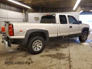✅ 2006 Chevrolet Silverado 1500 LT1 • VIN: 1GCEK19Z86Z217517 • Лот: 81773084. Опубликован ранее на Copart с пробегом 249 395 миль. Бесплатный доступ к архиву аукционных продаж из США и подробный отчёт об истории автомобиля на DreamBid. Изображение 3.