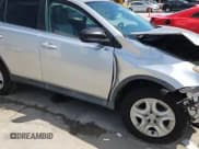 ✅ 2014 Toyota RAV4 LE • VIN: 2T3ZFREV4EW081490 • Lot: 86130185. Listed on Copart with 183,875 mi. Free auction sales archive from the USA and detailed vehicle history report at DreamBid. Image 15.