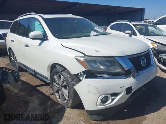 ✅ 2015 Nissan Pathfinder Platinum • VIN: 5N1AR2MM0FC710098 • Lot: 43346037. Listed on IAAI with 11 mi. Free auction sales archive from the USA and detailed vehicle history report at DreamBid. Image 1.