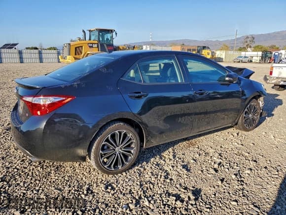 ✅ 2014 Toyota Corolla S Plus • VIN: 5YFBURHE7EP013536 • Лот: 94121795. Опубликован ранее на Copart с пробегом 125 440 миль. Бесплатный доступ к архиву аукционных продаж из США и подробный отчёт об истории автомобиля на DreamBid. Изображение 3.