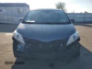 ✅ 2018 Toyota Sienna XLE Auto Access Seat • VIN: 5TDYZ3DC7JS941426 • Lot: 80906085. Listed on Copart with 178,603 mi. Free auction sales archive from the USA and detailed vehicle history report at DreamBid. Image 5.