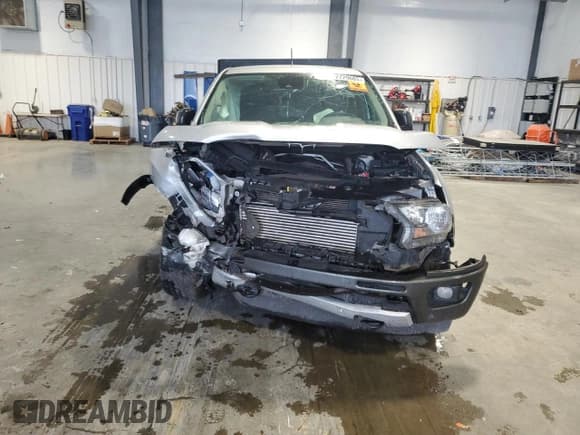 ✅ 2019 Ford Ranger XL • VIN: 1FTER1FH0KLB18369 • Lot: 82729685. Listed on Copart with 39,392 mi. Free auction sales archive from the USA and detailed vehicle history report at DreamBid. Image 5.