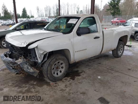 ✅ 2007 Chevrolet Silverado 1500 Work Truck • VIN: 1GCEC14C97Z564727 • Лот: 41504904. Опубликован ранее на IAAI с пробегом 191 131 миль. Бесплатный доступ к архиву аукционных продаж из США и подробный отчёт об истории автомобиля на DreamBid. Изображение 17.