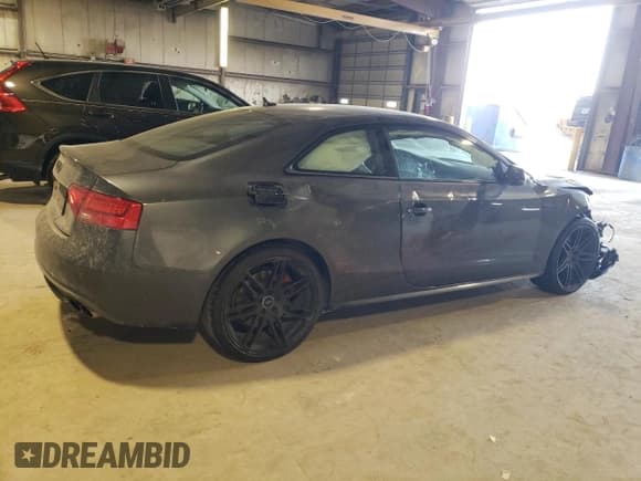 ✅ 2017 Audi S5 • VIN: WAUC4AFRXHA001611 • Lot: 44521914. Listed on Copart with 85,913 mi. Free auction sales archive from the USA and detailed vehicle history report at DreamBid. Image 3.