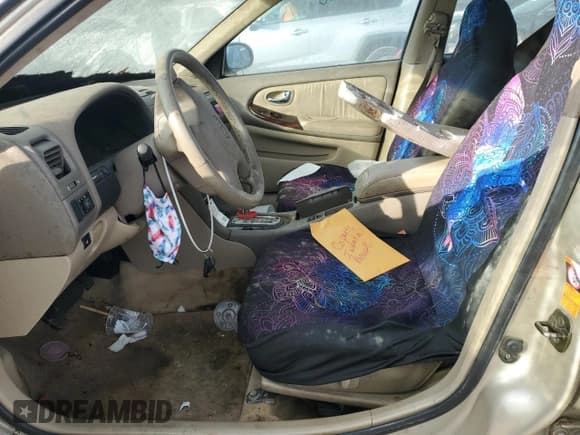 ✅ 2000 Infiniti I30 Luxury • VIN: JNKCA31A5YT211044 • Лот: 67243845. Опубликован ранее на Copart с пробегом 222 150 миль. Бесплатный доступ к архиву аукционных продаж из США и подробный отчёт об истории автомобиля на DreamBid. Изображение 7.