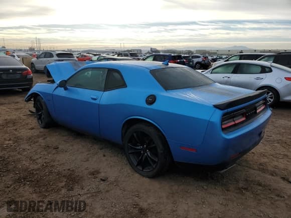 ✅ 2016 Dodge Challenger R/T • VIN: 2C3CDZBT0GH119559 • Lot: 73340782. Wystawiony na Copart z przebiegiem Nie podano. Bezpłatny archiwum sprzedaży aukcyjnych z USA i szczegółowy raport historii pojazdu na DreamBid. Zdjęcie 2.