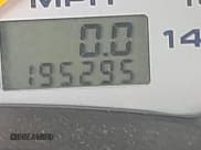 ✅ 2002 Ford Focus ZX3 • VIN: 3FAFP31312R236035 • Lot: 42927606. Listed on IAAI with 195,295 mi. Free auction sales archive from the USA and detailed vehicle history report at DreamBid. Image 12.