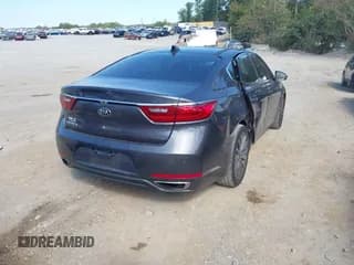 ✅ 2017 Kia Cadenza Premium • VIN: KNALC4J12H5062675 • Lot: 43414111. Wystawiony na IAAI z przebiegiem 134 042 mil. Bezpłatny archiwum sprzedaży aukcyjnych z USA i szczegółowy raport historii pojazdu na DreamBid. Zdjęcie 4.