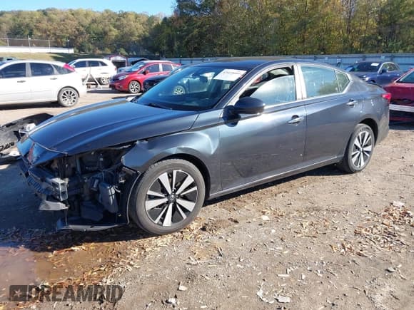 ✅ 2021 Nissan Altima SV • VIN: 1N4BL4DW2MN307142 • Lot: 43425404. Wystawiony na IAAI z przebiegiem 101 973 mil. Bezpłatny archiwum sprzedaży aukcyjnych z USA i szczegółowy raport historii pojazdu na DreamBid. Zdjęcie 17.