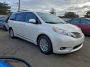 ✅ 2015 Toyota Sienna XLE • VIN: 5TDYK3DC1FS573112 • Lot: 93946095. Listed on Copart with 103,847 mi. Free auction sales archive from the USA and detailed vehicle history report at DreamBid. Image 4.