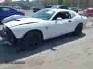 2018 Dodge Challenger R/T z VIN 2C3CDZBT2JH259541, wystawiony jako IAAI lot #42143798 z przebiegiem 90 510 mil mil oraz . Historia ofert i sprzedaży dostępna na DreamBid. Obrazek 2.