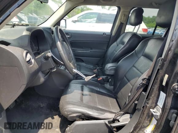 ✅ 2011 Jeep Patriot Latitude X • VIN: 1J4NT4GB7BD224609 • Лот: 61049735. Опубликован ранее на Copart с пробегом 207 482 миль. Бесплатный доступ к архиву аукционных продаж из США и подробный отчёт об истории автомобиля на DreamBid. Изображение 7.