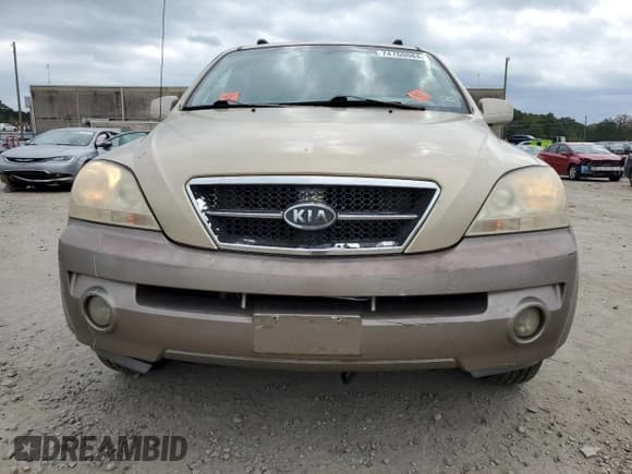 ✅ 2003 Kia Sorento LX • VIN: KNDJD733X35063802 • Lot: 74760084. Listed on Copart with 189,088 mi. Free auction sales archive from the USA and detailed vehicle history report at DreamBid. Image 5.
