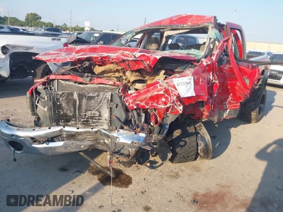 ✅ 2005 Dodge 2500 SLT • VIN: 3D7KS28C65G805071 • Lot: 43215043. Listed on IAAI with Not provided. Free auction sales archive from the USA and detailed vehicle history report at DreamBid. Image 2.