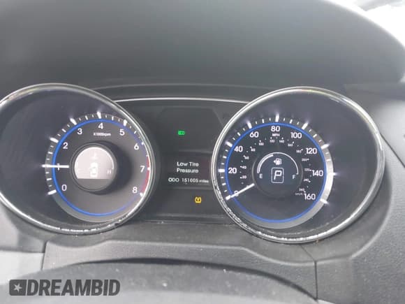 ✅ 2013 Hyundai Sonata GL • VIN: 5NPEB4AC9DH752255 • Lot: 41121737. Listed on IAAI with 151,005 mi. Free auction sales archive from the USA and detailed vehicle history report at DreamBid. Image 7.