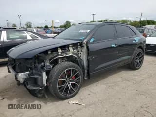 ✅ 2021 Audi Q8 Prestige • VIN: WA1FVBF13MD039908 • Lot: 55749945. Wystawiony na Copart z przebiegiem 46 958 mil. Bezpłatny archiwum sprzedaży aukcyjnych z USA i szczegółowy raport historii pojazdu na DreamBid. Zdjęcie 1.