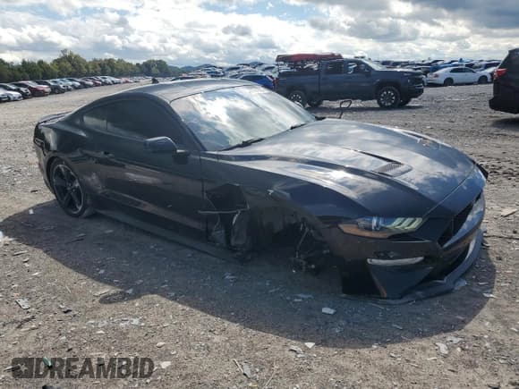 ✅ 2021 Ford Mustang GT • VIN: 1FA6P8CFXM5143914 • Lot: 81781205. Listed on Copart with 40,056 mi. Free auction sales archive from the USA and detailed vehicle history report at DreamBid. Image 4.