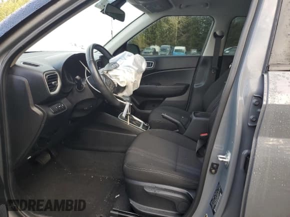 ✅ 2021 Hyundai Venue SEL • VIN: KMHRC8A37MU088643 • Lot: 48968595. Listed on Copart with 39,982 mi. Free auction sales archive from the USA and detailed vehicle history report at DreamBid. Image 7.