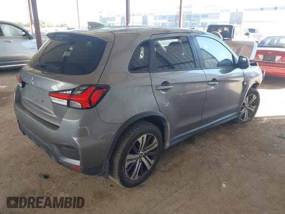 ✅ 2021 Mitsubishi Outlander ES • VIN: JA4APUAU9MU034746 • Лот: 43505224. Опубликован ранее на IAAI с пробегом 81 544 миль. Бесплатный доступ к архиву аукционных продаж из США и подробный отчёт об истории автомобиля на DreamBid. Изображение 4.