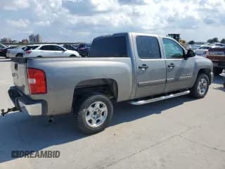 ✅ 2007 Chevrolet Silverado 1500 1LT • VIN: 3GCEC13C77G540105 • Lot: 72154744. Listed on Copart with 217,098 mi. Free auction sales archive from the USA and detailed vehicle history report at DreamBid. Image 3.