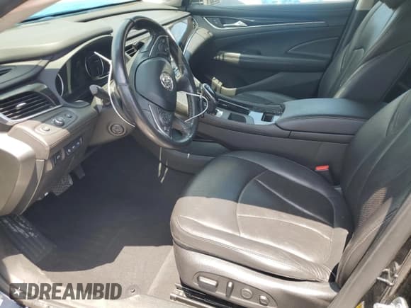 ✅ 2017 Buick LaCrosse Premium • VIN: 1G4ZS5SS5HU162610 • Лот: 55953745. Опубликован ранее на Copart с пробегом 128 027 миль. Бесплатный доступ к архиву аукционных продаж из США и подробный отчёт об истории автомобиля на DreamBid. Изображение 7.